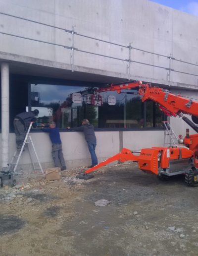 grue-araignée-sur-chenilles-10-400x516